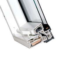 Мансардное окно FAKRO PTP-V U3, среднеповоротное